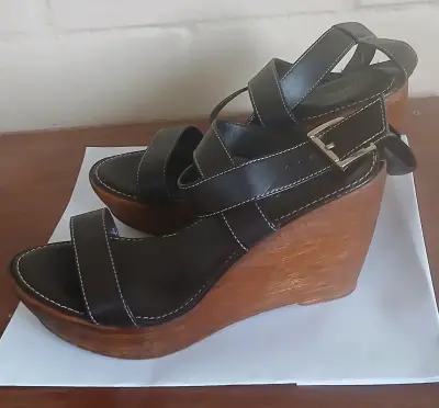 Sandalias de Cuña Negras Detogni Talla 39 - miniatura 2