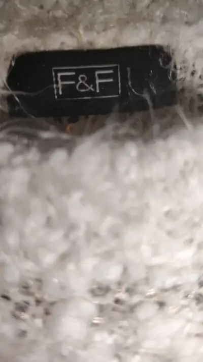 Suéter de mujer blanco F&F con textura - miniatura 2
