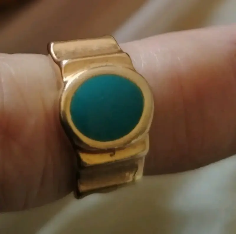 Anillo dorado con piedra calipso acero inoxidable - 1