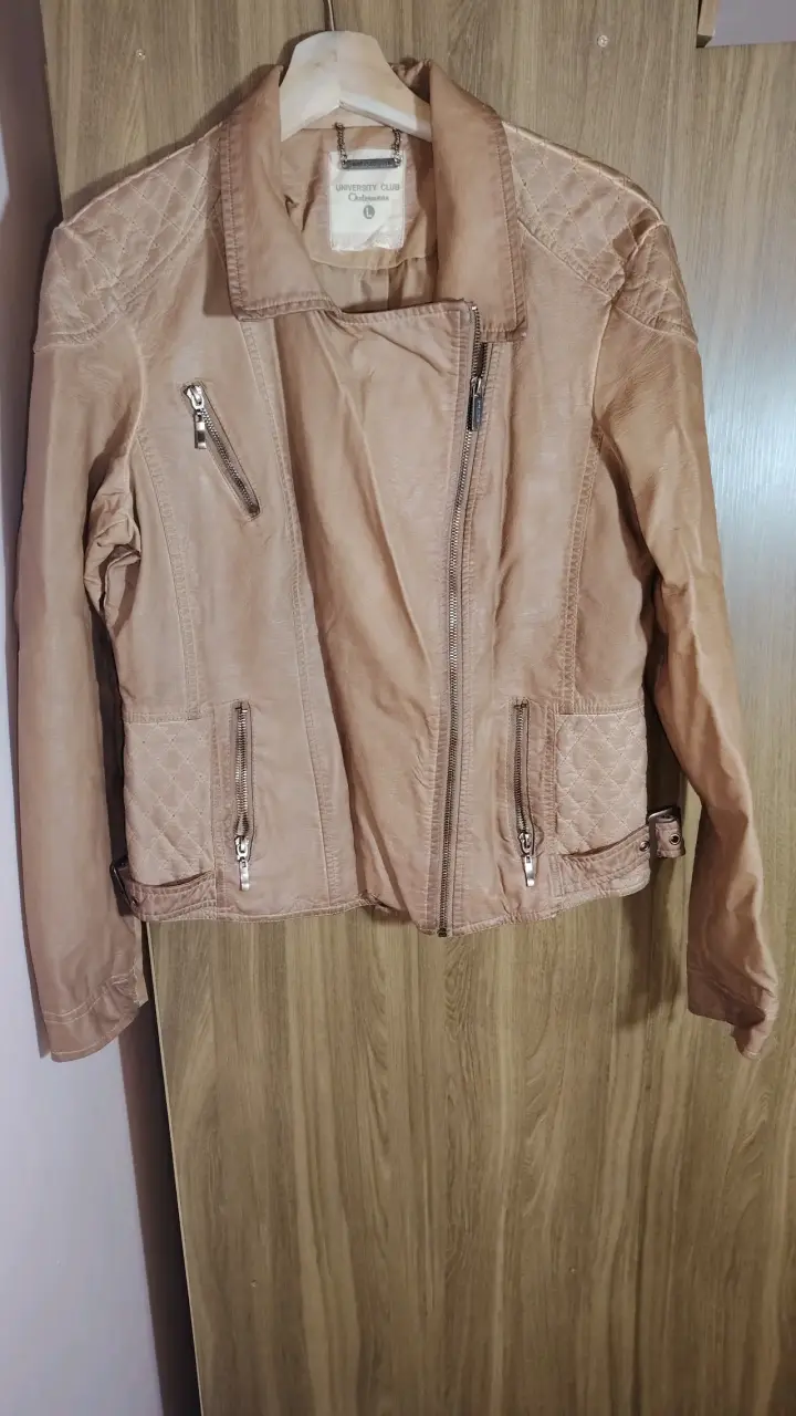 Chaqueta de cuero sintético beige University Club - 1