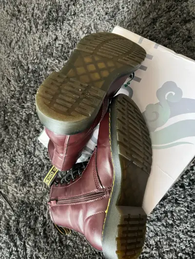 Botas estilo Dr Martens - miniatura 3