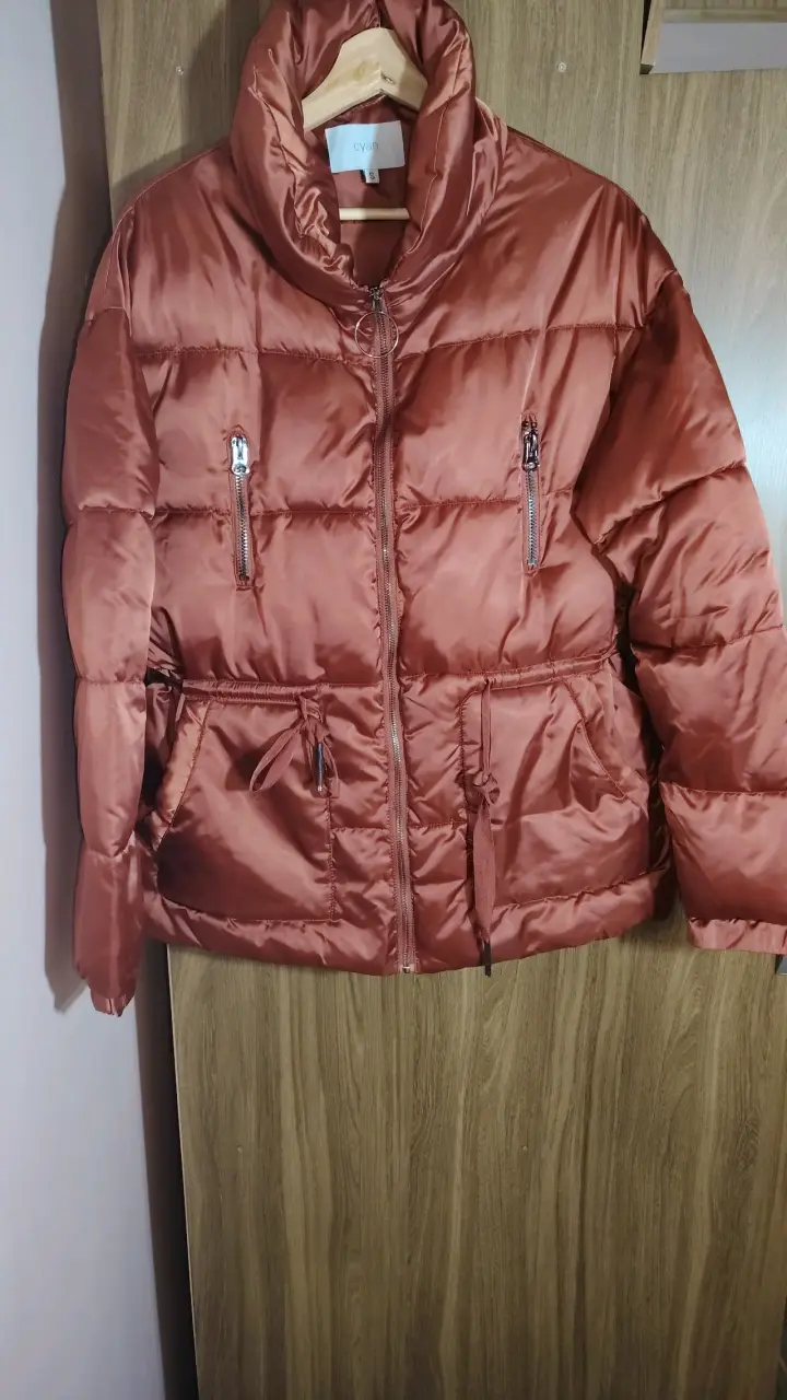 Chaqueta acolchada color cobre para mujer - 2