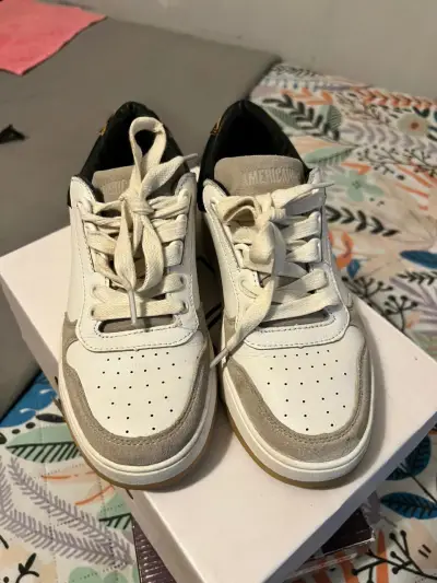 Zapatillas deportivas blancas con detalles animal print - miniatura 3