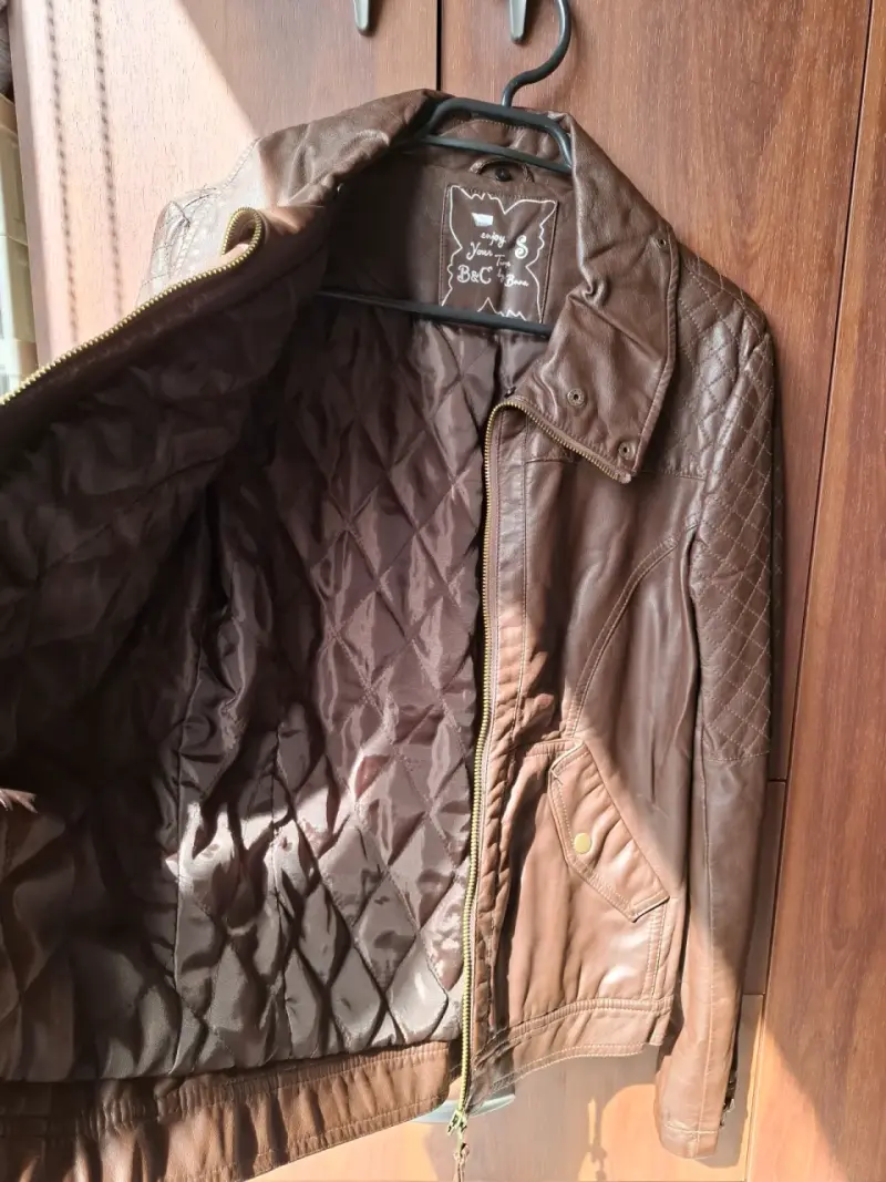 Chaqueta de cuero marrón para mujer - 2
