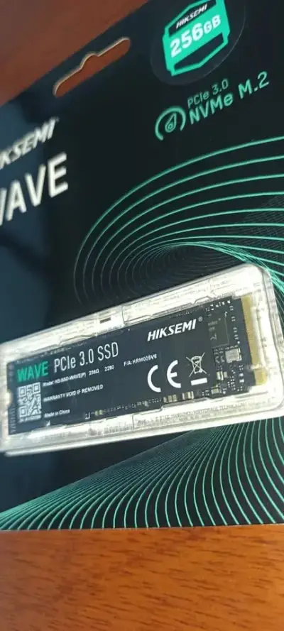Disco SSD NVMe M.2 256GB HIKSEMI Wave - miniatura 2
