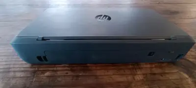 Impresora portátil HP OfficeJet 200 - miniatura 4