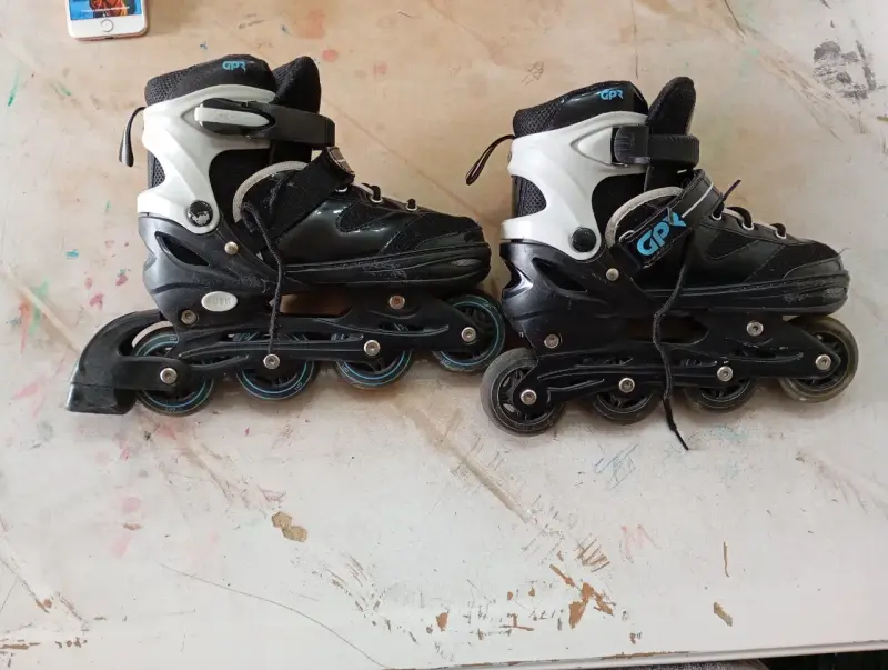 Set de protección y patines en línea Oxelo y GPR - 3