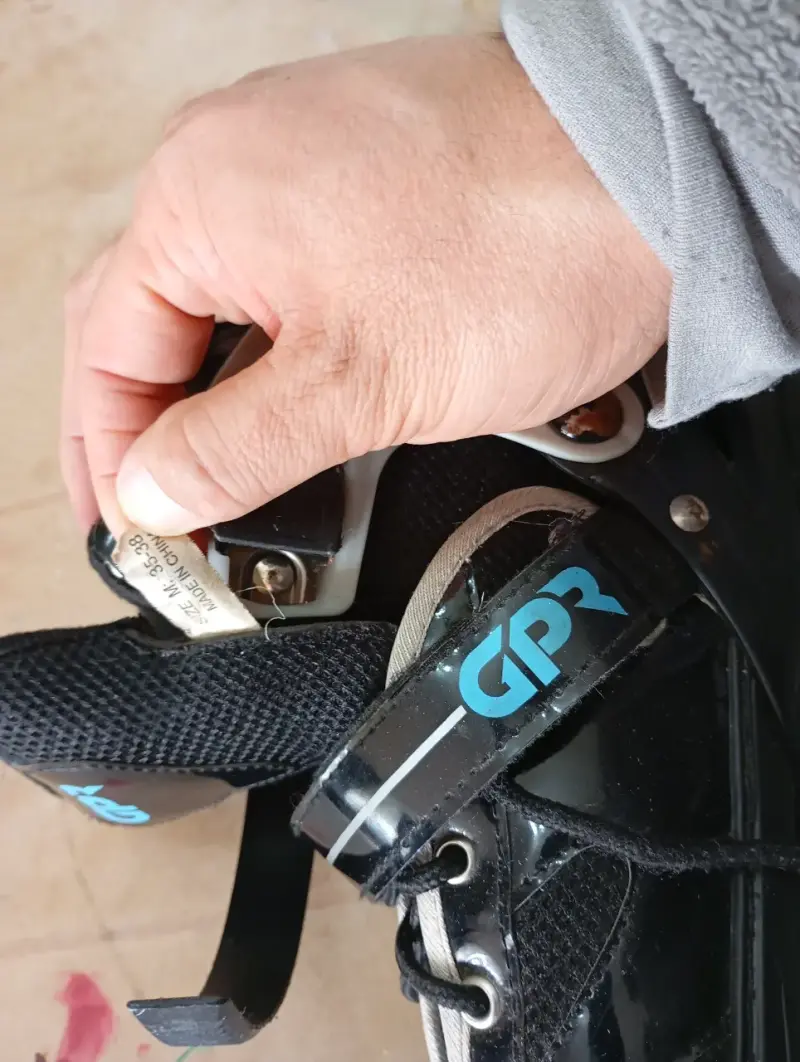 Set de protección y patines en línea Oxelo y GPR - 4