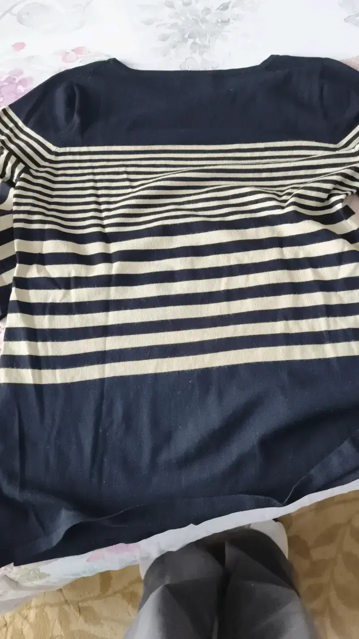 Suéter de rayas azul y beich para mujer - 2