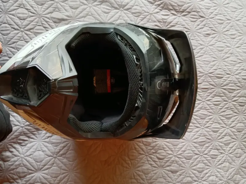 Casco de motocross Fly Racing negro y blanco - 2