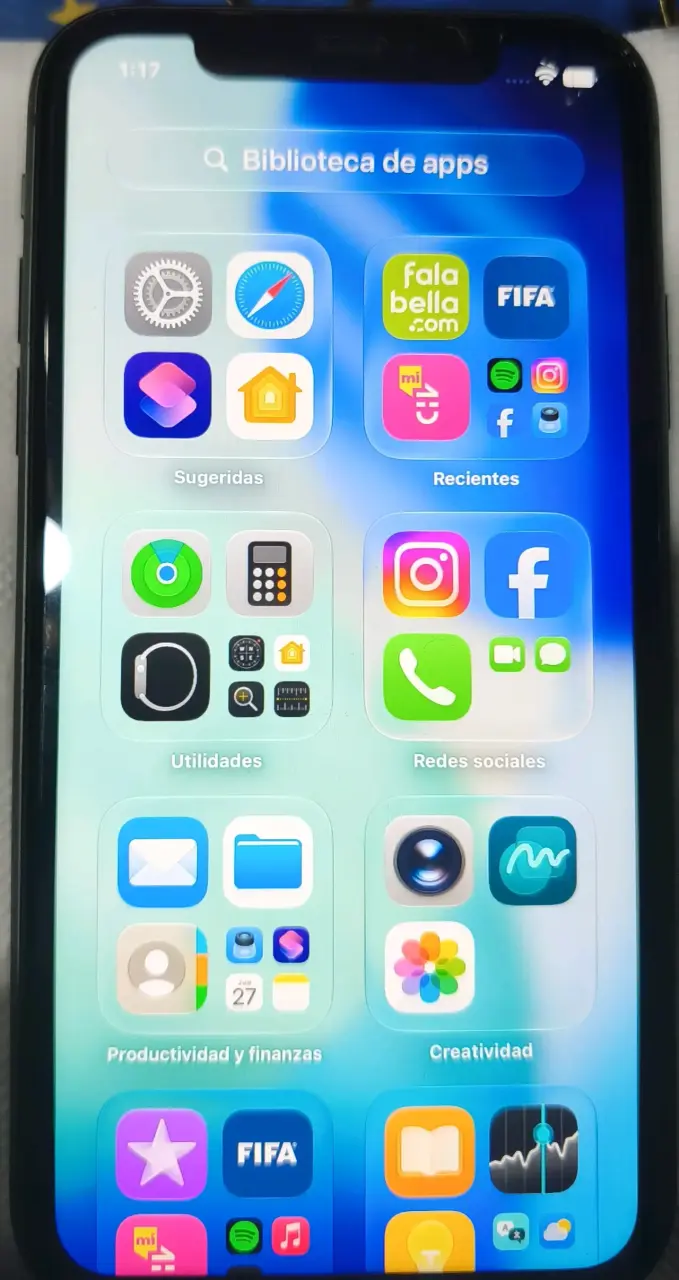 iPhone casi nuevo, sin detalles - 3