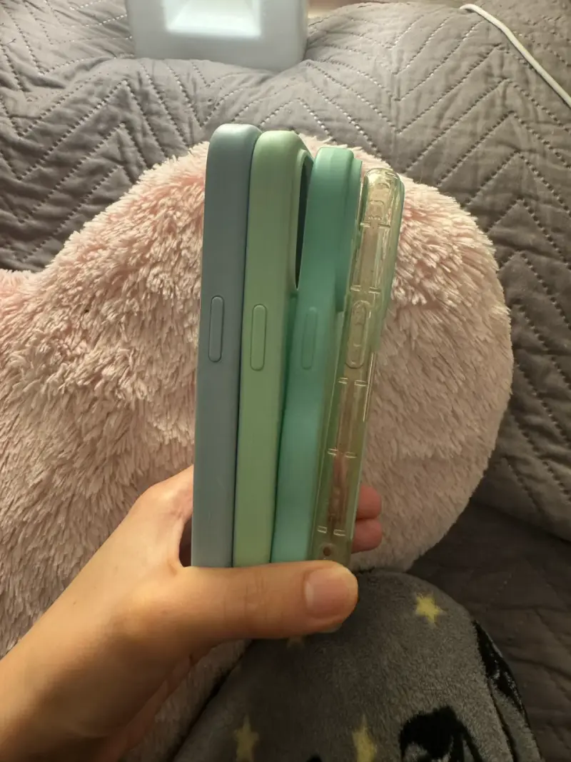Set de carcasas para iPhone 15 pro - 5