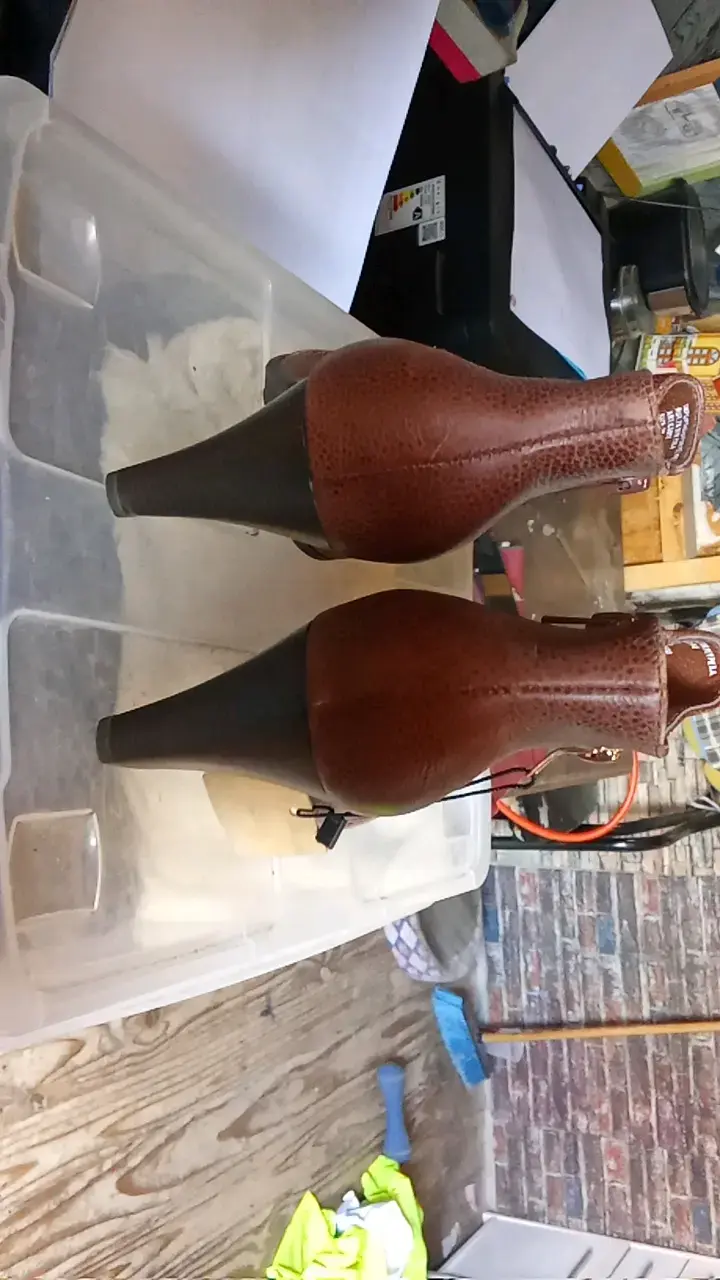 Botines de cuero marrón con tacón alto - 3