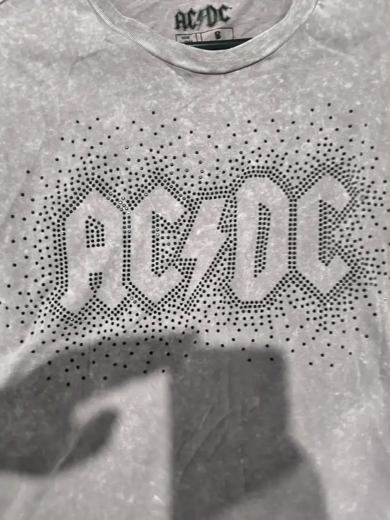 Polera AC/DC Lila Estilo Vintage - 3