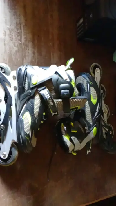 Patines en línea Hondar Action Sport negros y verdes - miniatura 2
