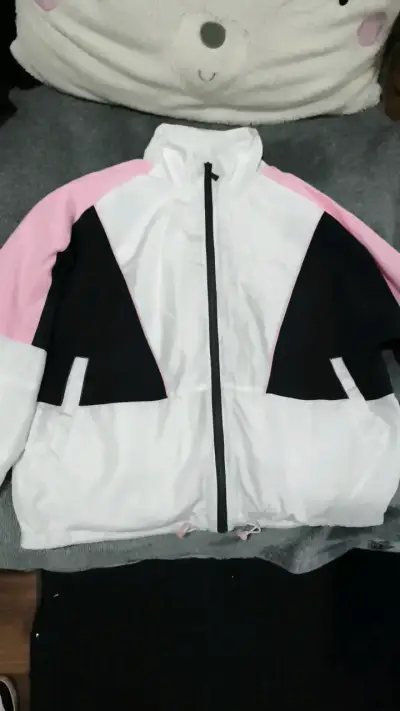 Chaqueta cortaviento Sybilla blanca y rosa - miniatura 1