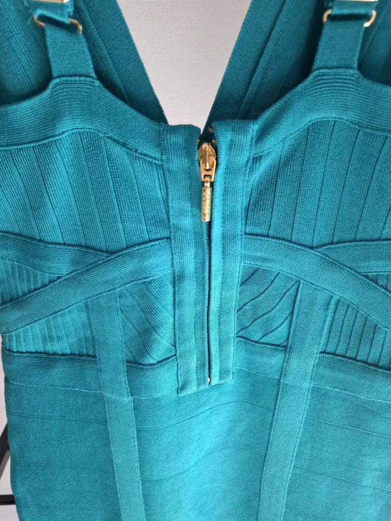 Vestido ajustado turquesa Guess con cierre dorado - 4