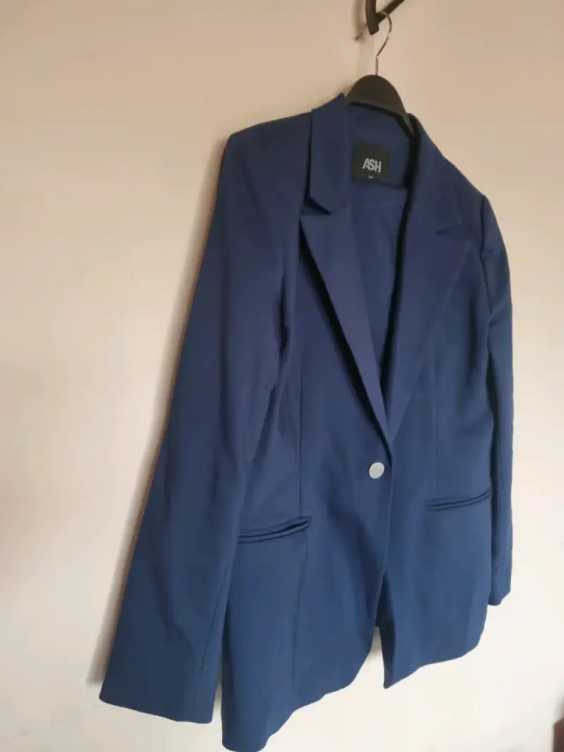 Blazer azul marino para mujer marca ASH - 4