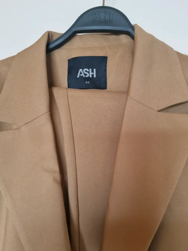 Blazer Camel para mujer marca ASH - 4