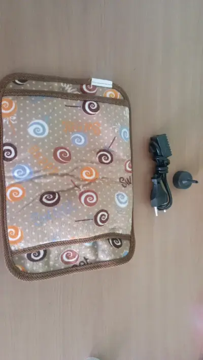 Guatero eléctrico portátil con diseño colorid - miniatura 2