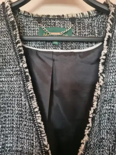 Chaqueta de tweed negra con bolsillos - miniatura 3