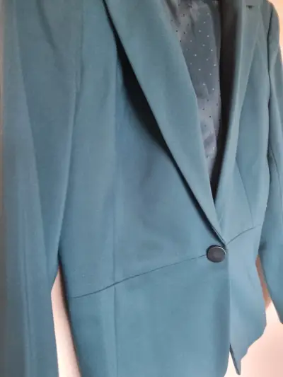 Blazer veede l para mujer con diseño elegante - miniatura 2