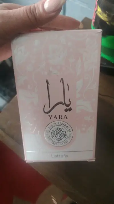 Perfume Yara de Lattafa para mujer - miniatura 1