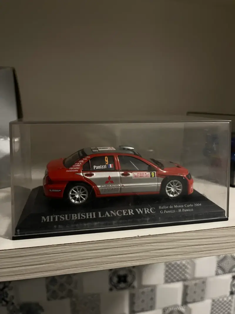 Modelo escala Mitsubishi Lancer WRC Rally Monte C