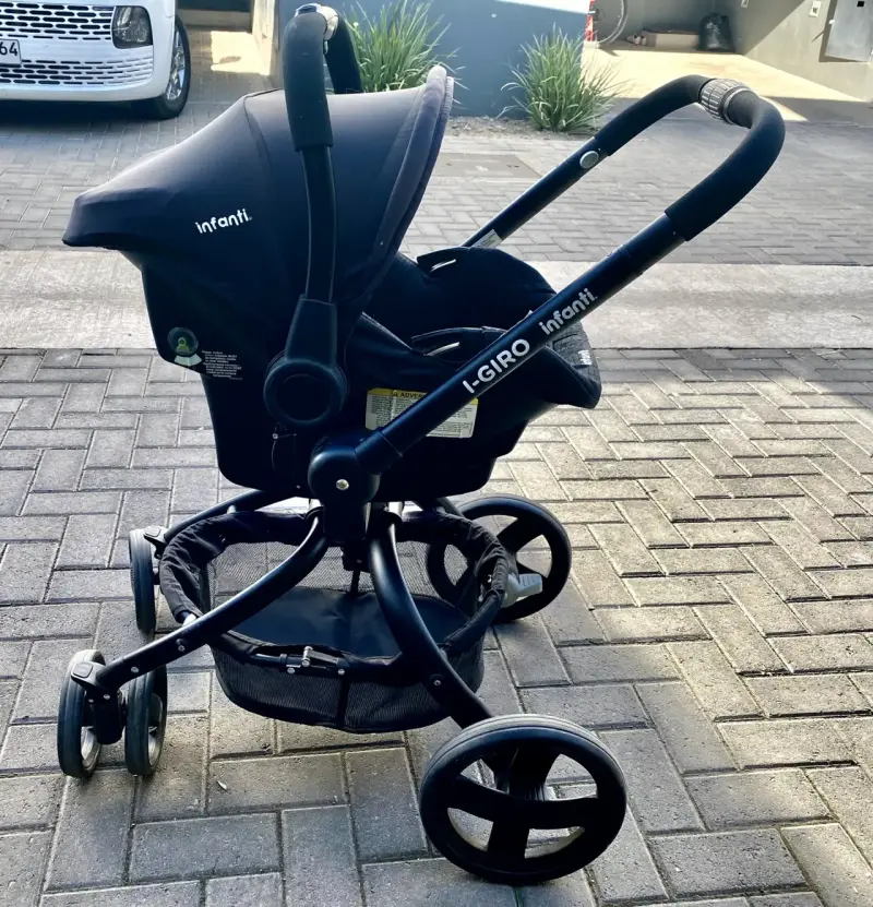 Coche de bebé Infanti con giro 360° - 7
