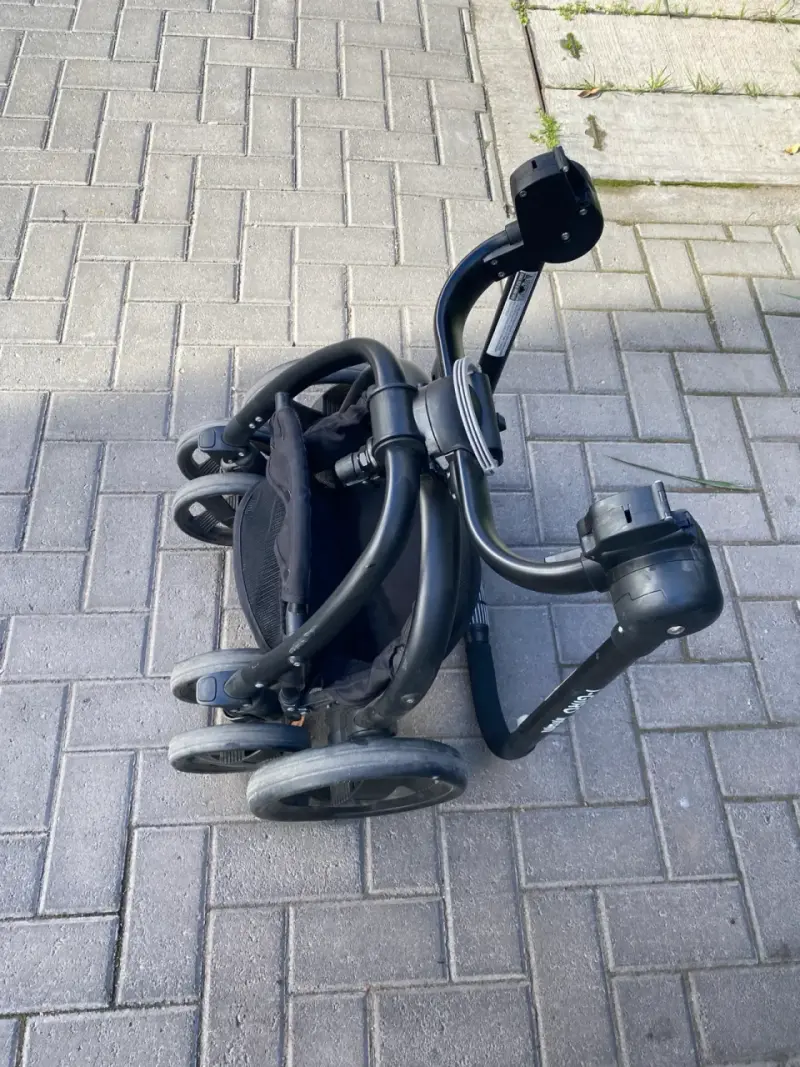 Coche de bebé Infanti con giro 360° - 9