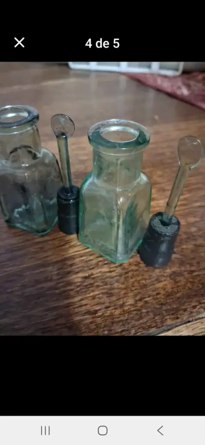 2 Botellas de vidrio vintage Kores - miniatura 4
