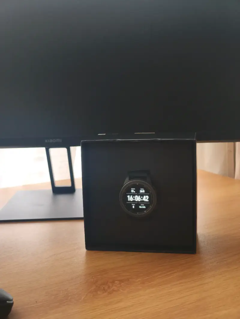 Samsung Galaxy Watch 42mm con Bluetooth - 5