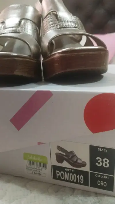 Sandalias de tacón doradas Pollini talla 38 - miniatura 6