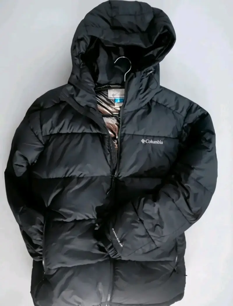 Chaqueta Columbia negra con tecnología Omni-Heat - 1
