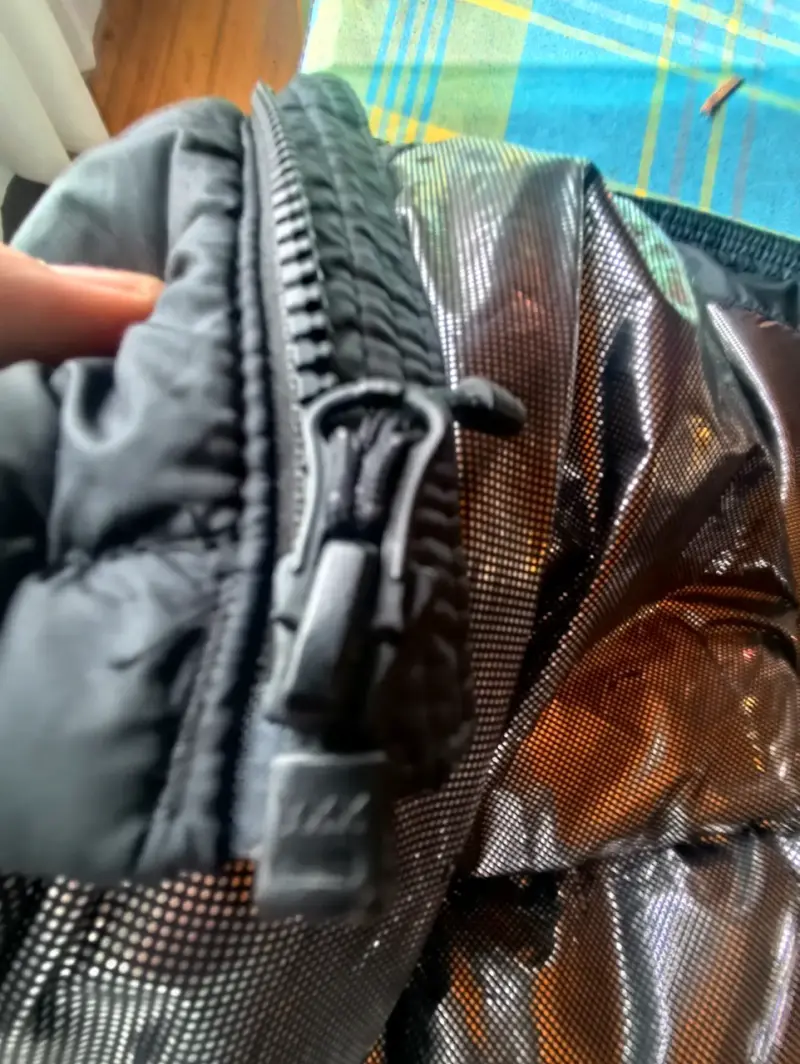 Chaqueta Columbia negra con tecnología Omni-Heat - 4