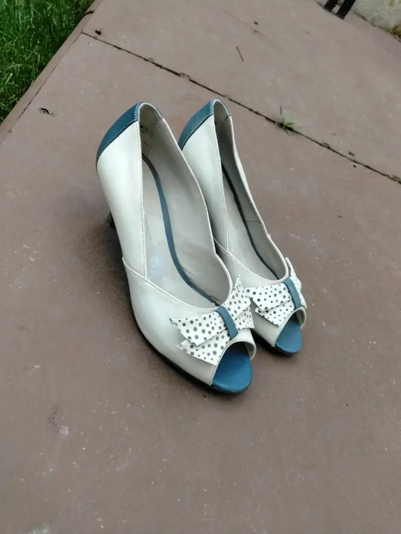 Sandalias de Cuero Negro - 2