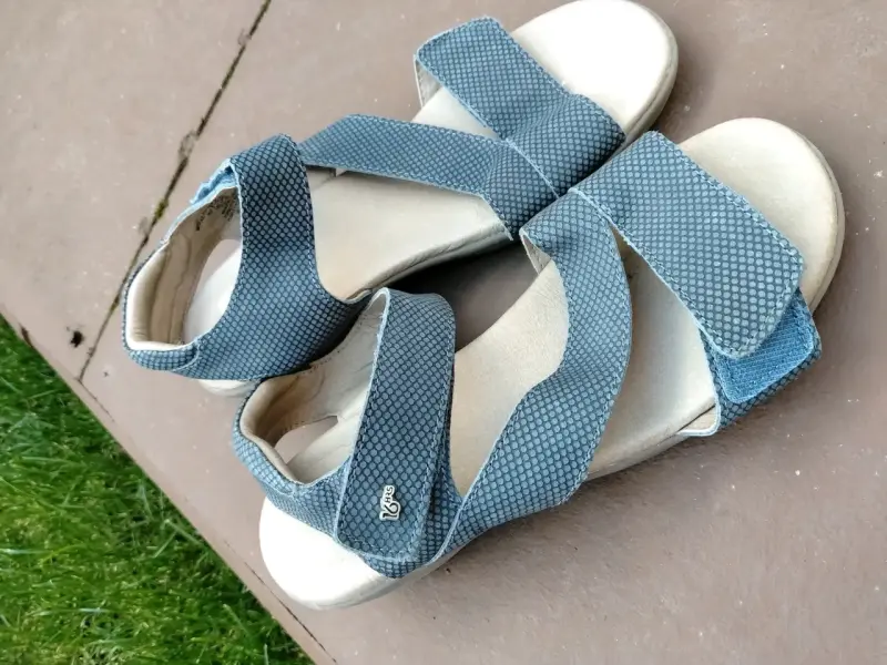 Sandalias de Cuero Negro - 5