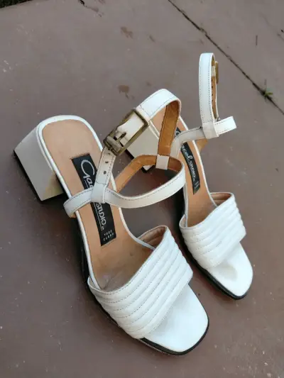 Sandalias de Cuero Negro - miniatura 8