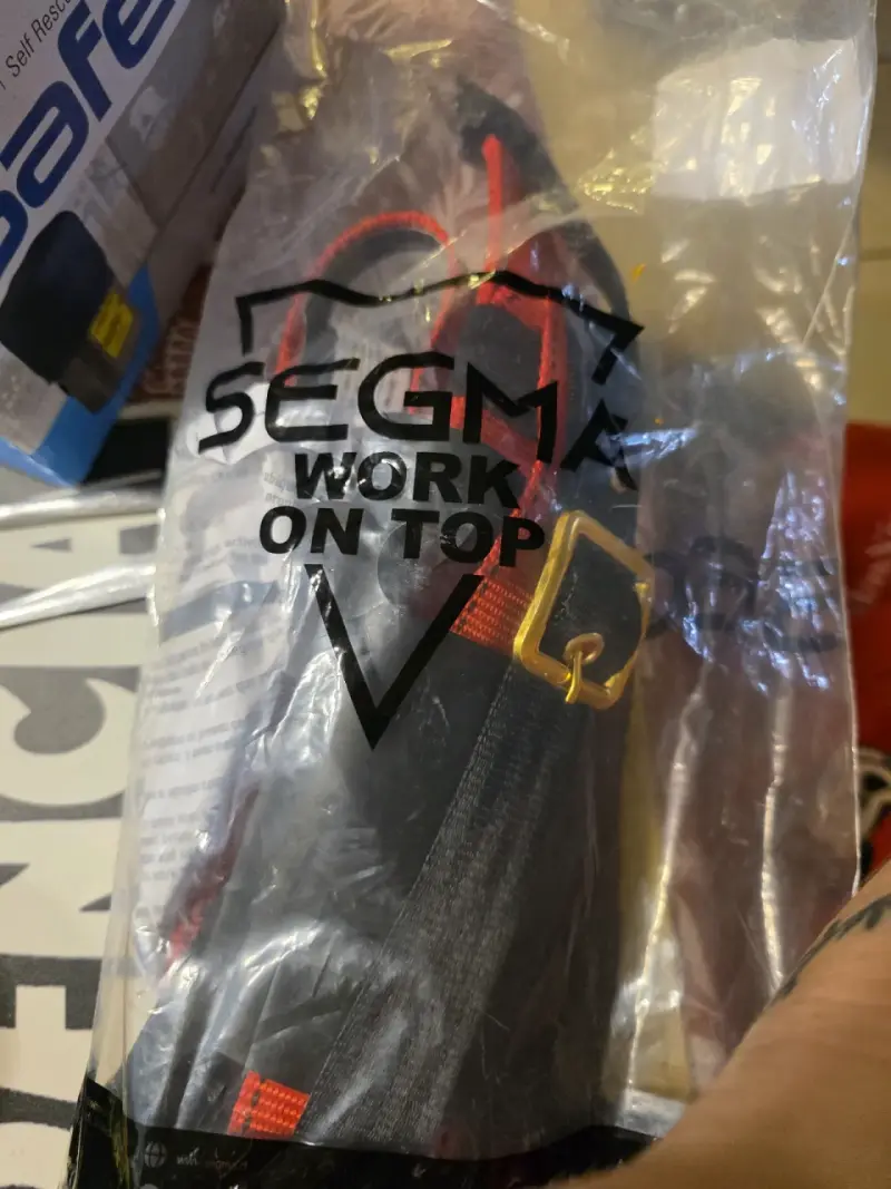 Autorescatador Steelpro Safe 1+ con cinturon - 5
