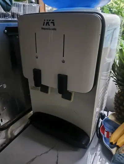 Dispensador de Agua Fría y Caliente IKA DS-ELEC22D - miniatura 1