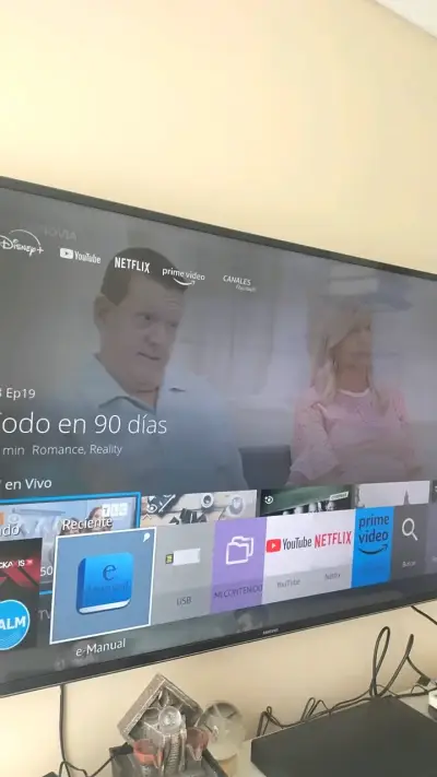 Smart TV Samsung  55 "con aplicaciones integradas - miniatura 2