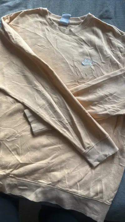 Polerón Nike beige para mujer - miniatura 1
