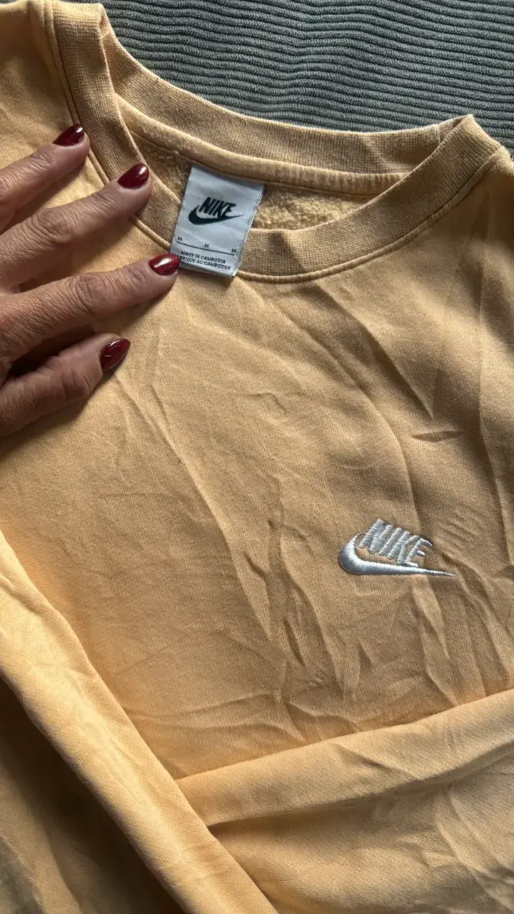 Polerón Nike beige para mujer - 3
