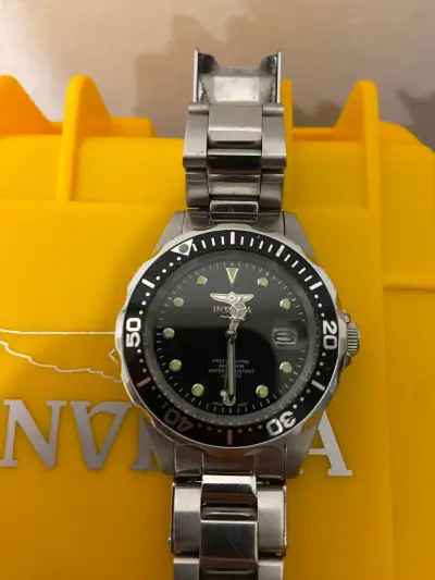 Reloj invicta - miniatura 1