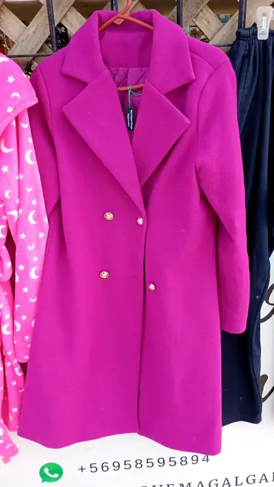 Abrigo largo fucsia elegante para mujer - miniatura 1