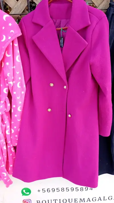 Abrigo largo fucsia elegante para mujer - miniatura 2