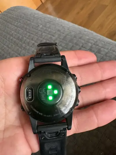 Reloj Garmin Fenix 5 plus Sapphire con GPS - miniatura 1