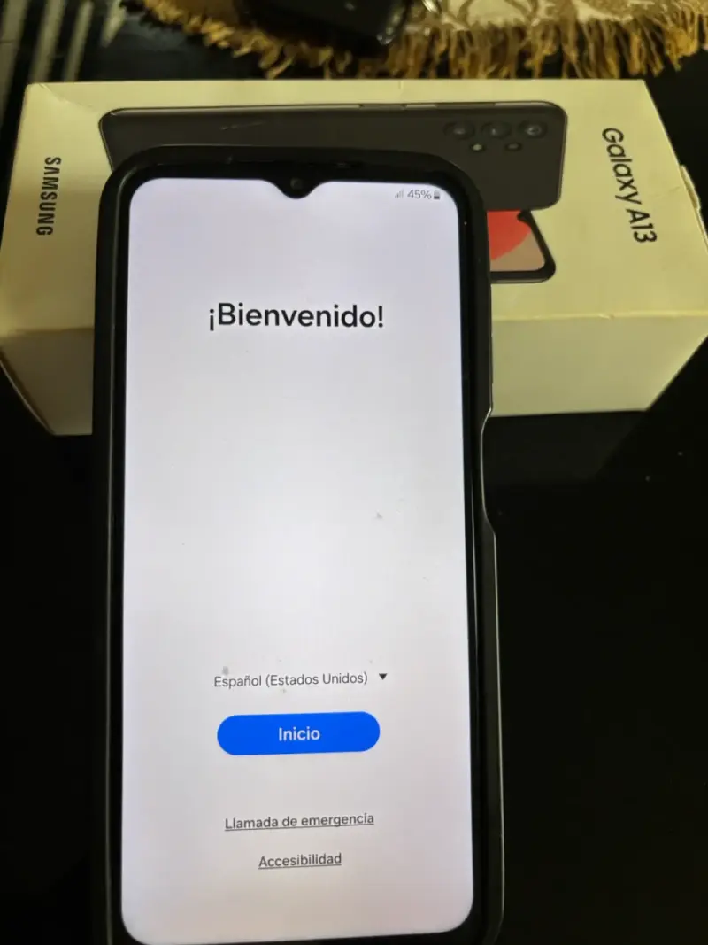 Samsung Galaxy A13 en buen estado con caja - 1