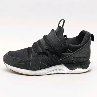 Zapatilla ASICS negra de hombre Talla=USA 8, 26cm - miniatura 1
