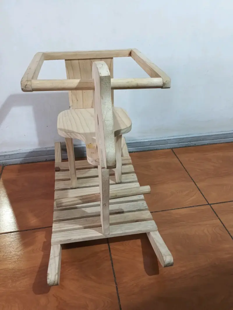 Caballito de madera para niños - 2